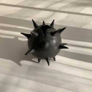 seed vase 8 (matt black)