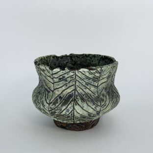 GENDO mori pot 1 (dark brown × green)